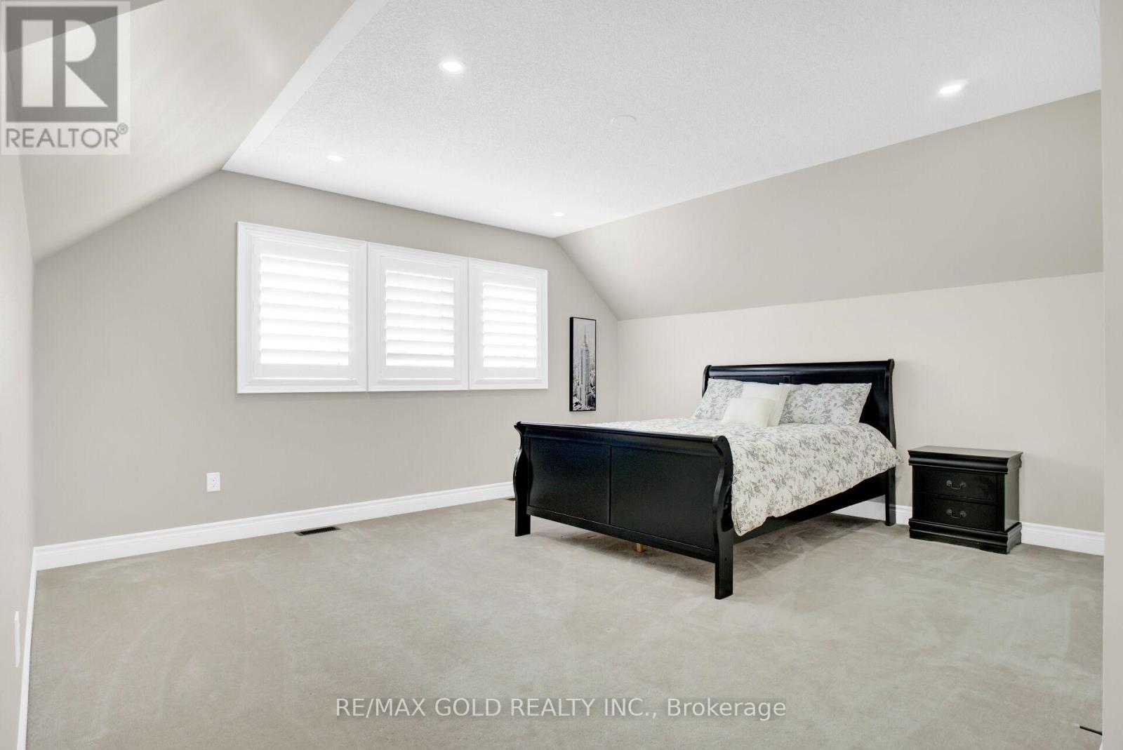 39 Ketchum Street, Mono, Ontario  L9W 6T4 - Photo 27 - X12444139