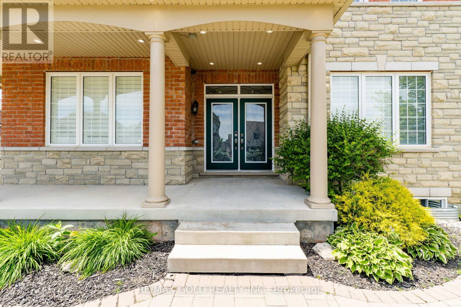 39 Ketchum Street, Mono, Ontario  L9W 6T4 - Photo 4 - X12444139