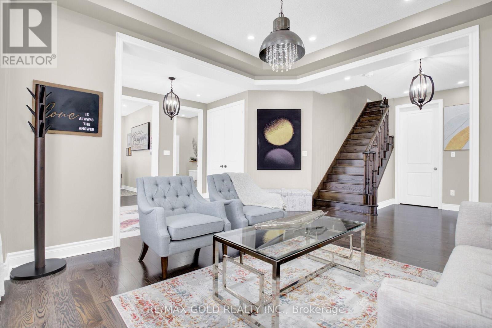 39 Ketchum Street, Mono, Ontario  L9W 6T4 - Photo 7 - X12444139