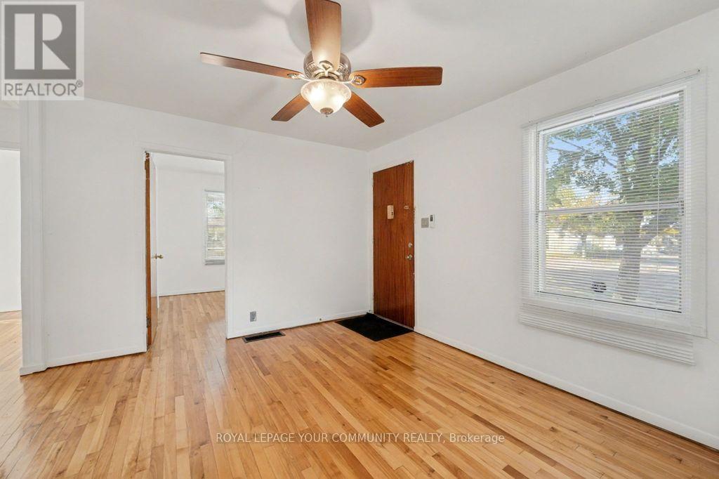 967 Merivale Road, Ottawa, Ontario  K1Z 6A3 - Photo 5 - X12444140