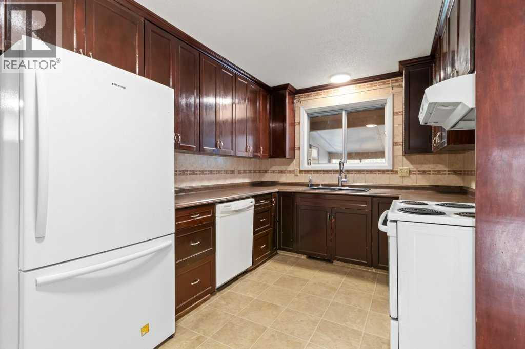 59 Nyman Crescent, Red Deer, Alberta  T4P 1Z5 - Photo 8 - A2261432