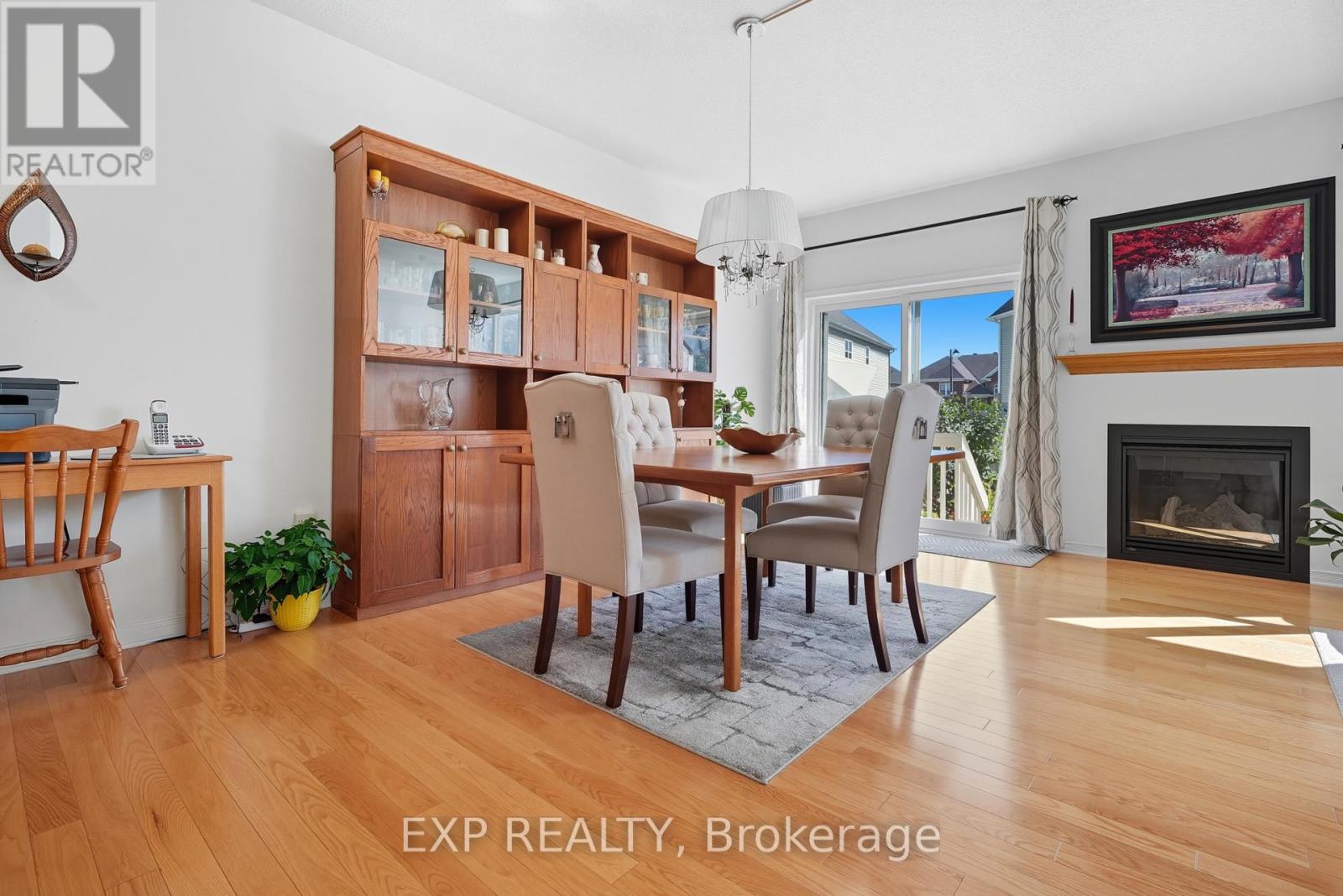 313 Bobolink Ridge N, Ottawa, Ontario  K2V 0B1 - Photo 12 - X12443518