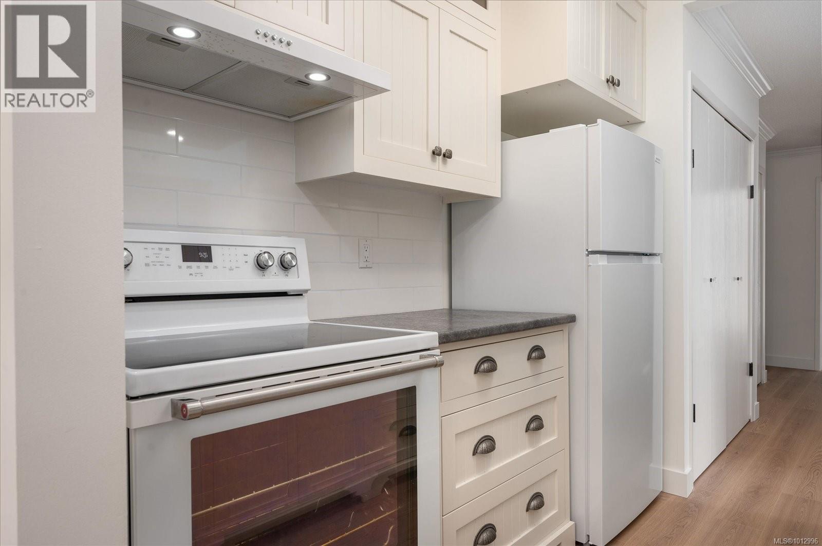 308 160 Vancouver Ave, Nanaimo, British Columbia  V9S 4E8 - Photo 12 - 1012996