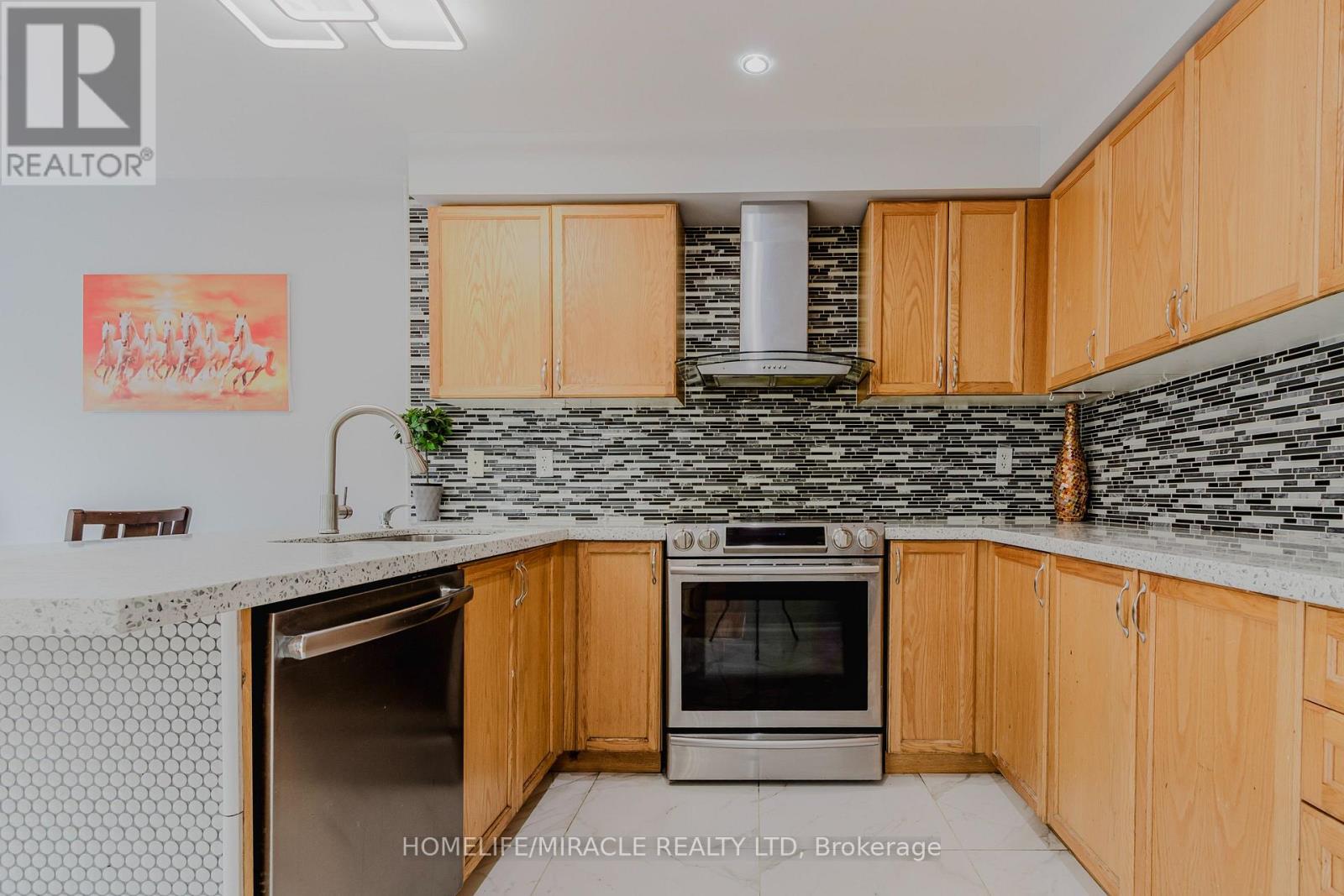 27 Silver Egret Road, Brampton, Ontario  L7A 3P6 - Photo 10 - W12397667
