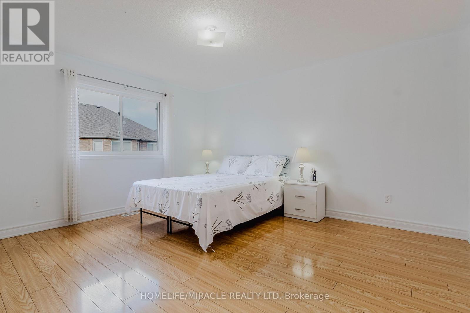 27 Silver Egret Road, Brampton, Ontario  L7A 3P6 - Photo 13 - W12397667