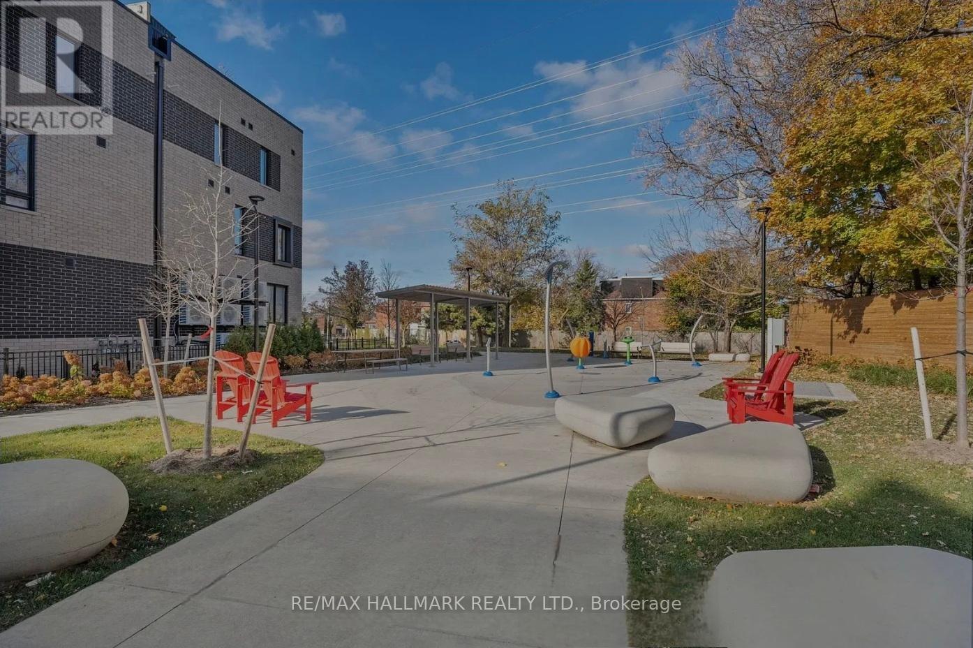 220 - 1808 St. Clair Avenue W, Toronto, Ontario  M6N 0C1 - Photo 18 - W12422353