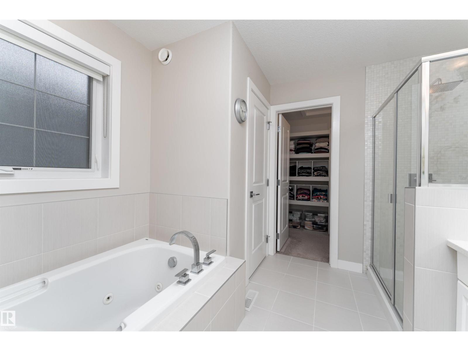 2504 Amerongen Cr Sw, Edmonton, Alberta  T6W 3C2 - Photo 42 - E4460757