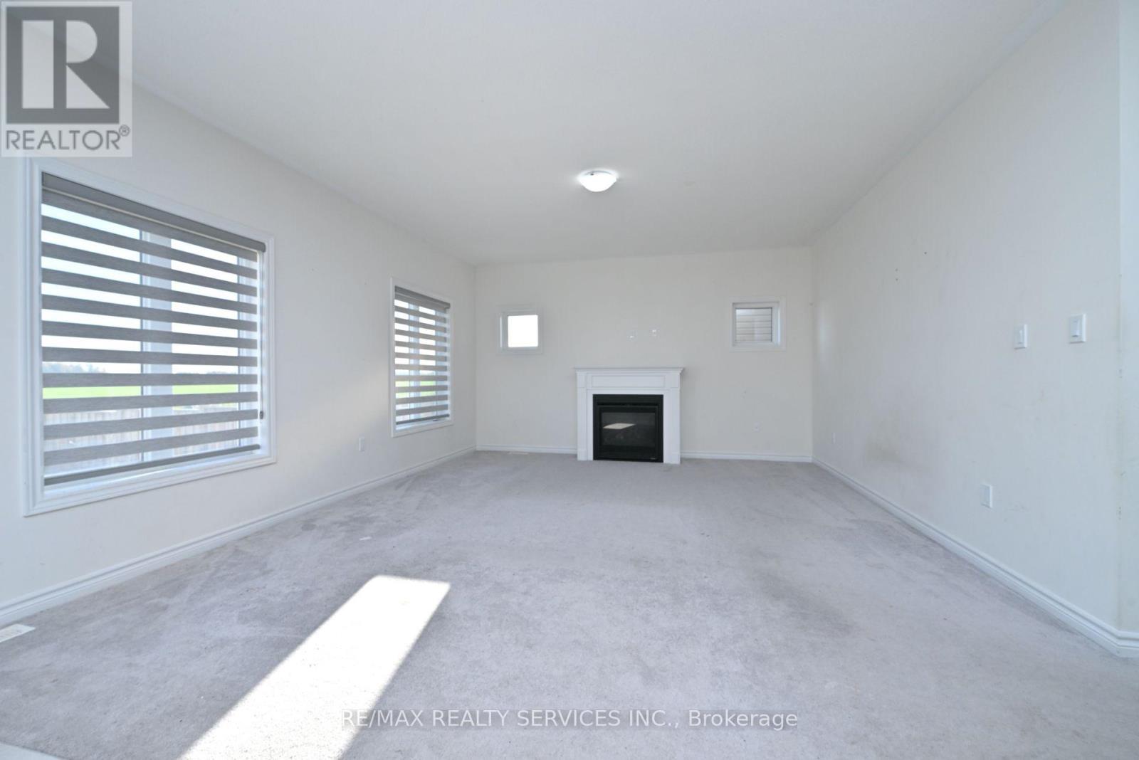 620 Mcmullen Street, Shelburne, Ontario  L9V 3X5 - Photo 8 - X12437865