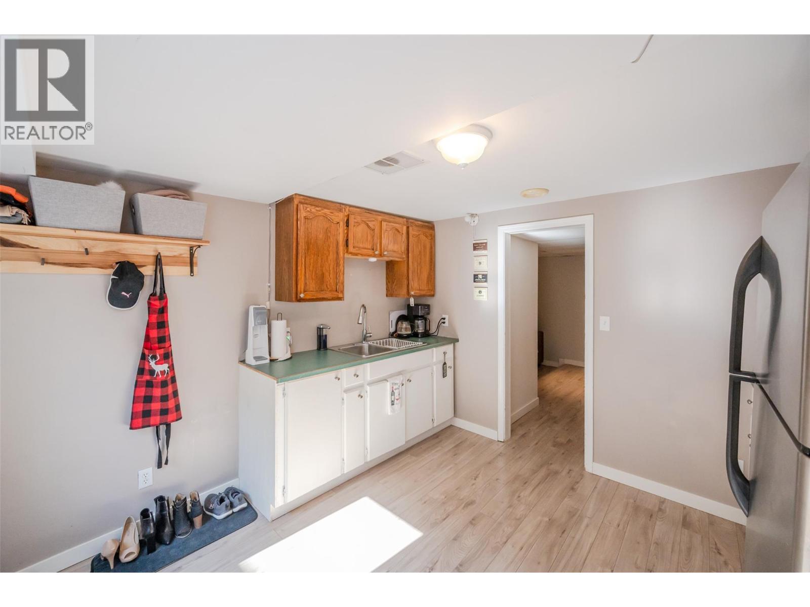 294 Norton Street, Penticton, British Columbia  V2A 4H7 - Photo 28 - 10364969