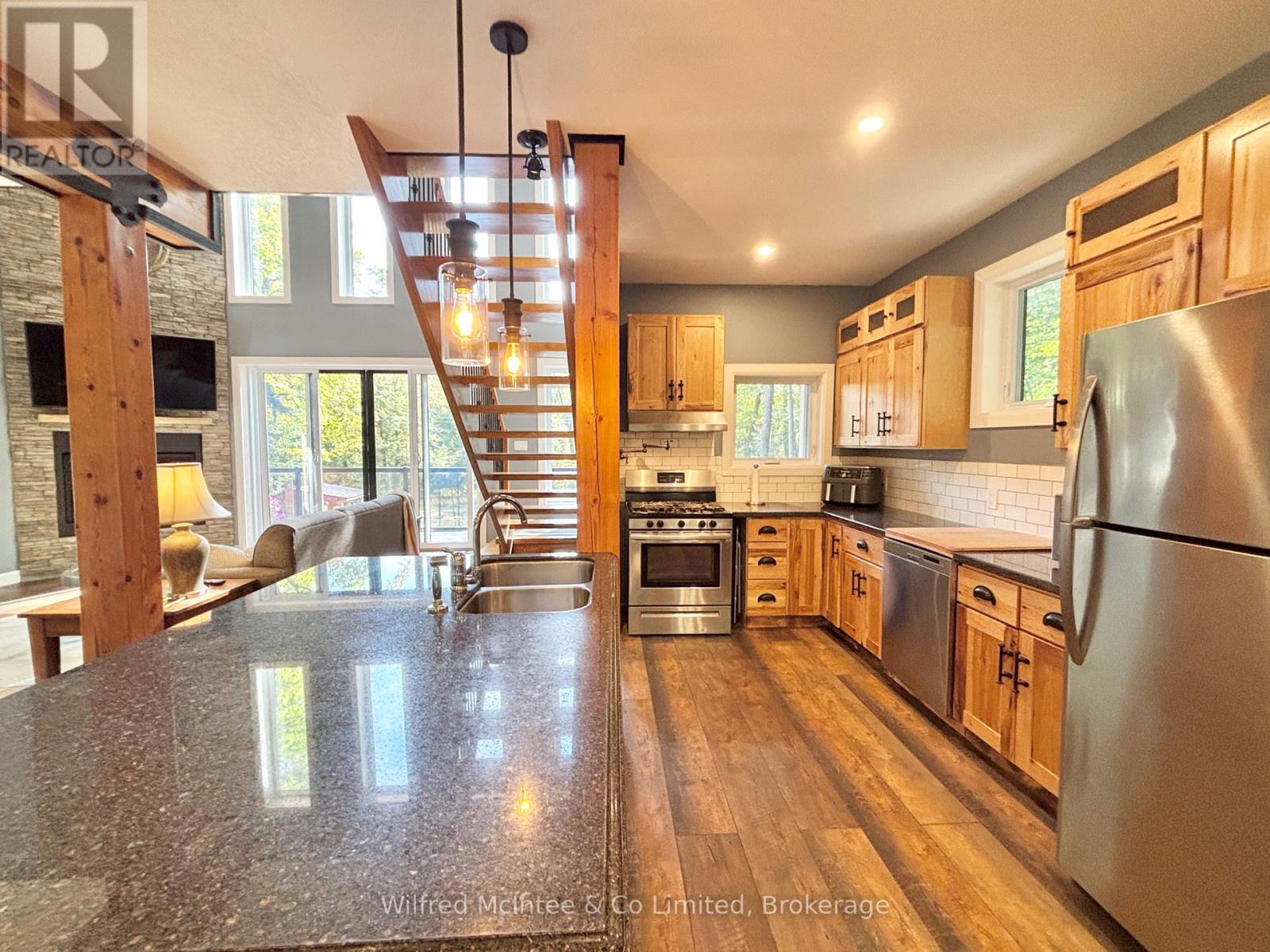 78 Indian Trail, South Bruce Peninsula, Ontario  N0H 2T0 - Photo 18 - X12441888