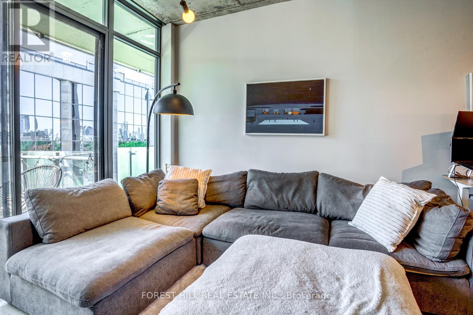 608 - 25 Stafford Street, Toronto, Ontario  M5V 0G3 - Photo 12 - C12444206