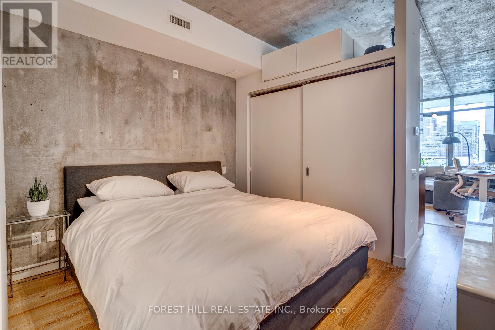 608 - 25 Stafford Street, Toronto, Ontario  M5V 0G3 - Photo 24 - C12444206