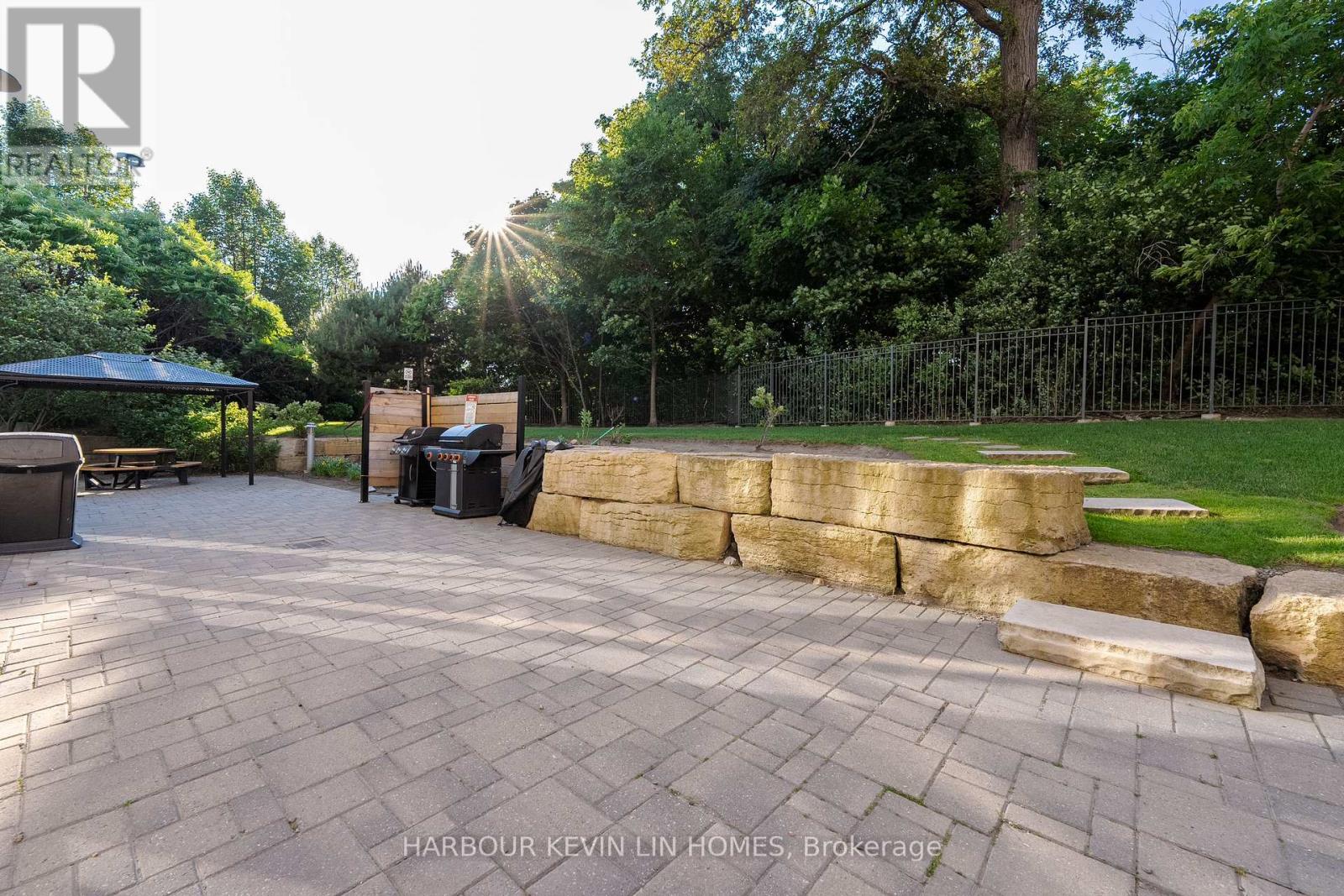 704 - 181 Wynford Drive, Toronto, Ontario  M3C 0C6 - Photo 22 - C12444211