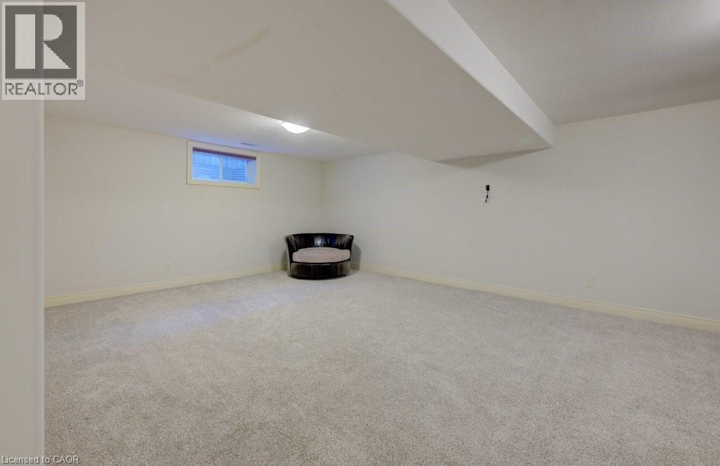 6379 Christopher Crescent, Niagara Falls, Ontario  L2H 0B3 - Photo 37 - 40775231