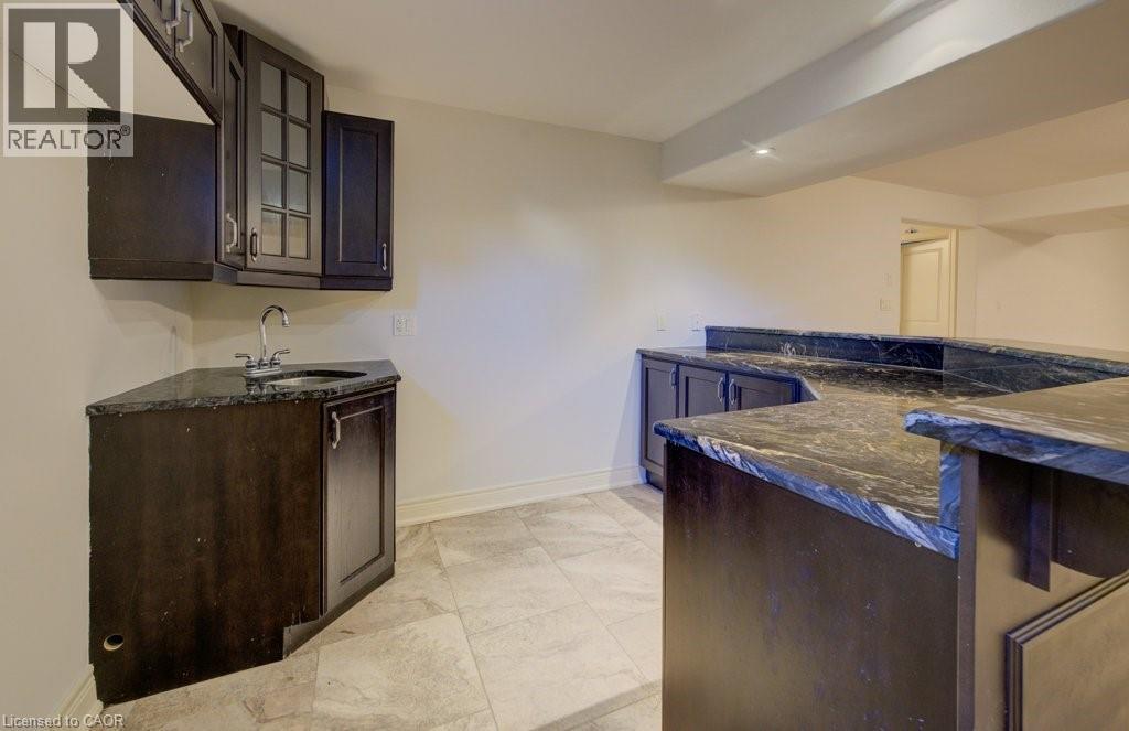 6379 Christopher Crescent, Niagara Falls, Ontario  L2H 0B3 - Photo 40 - 40775231