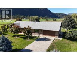 5015 SIMINOFF Road, grand forks, British Columbia