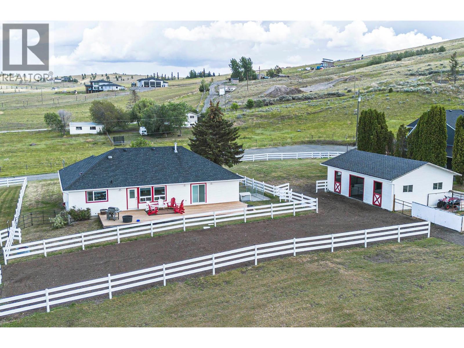 2740 Simms Place, Kamloops, British Columbia  V0E 2A0 - Photo 3 - 10364940