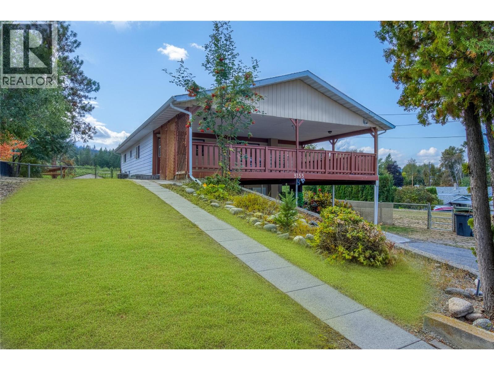 3155 Prospect Road, Kelowna, British Columbia  V1W 4P7 - Photo 2 - 10364863