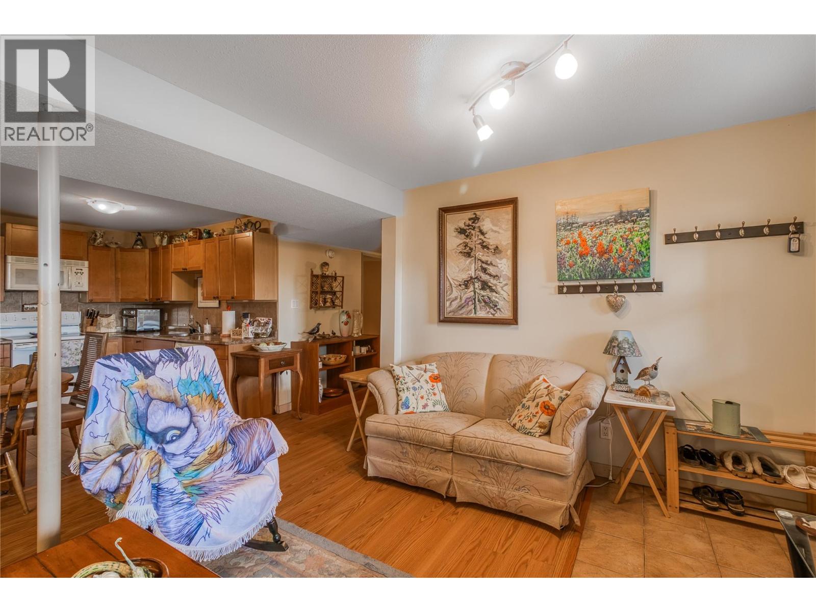 3155 Prospect Road, Kelowna, British Columbia  V1W 4P7 - Photo 75 - 10364863