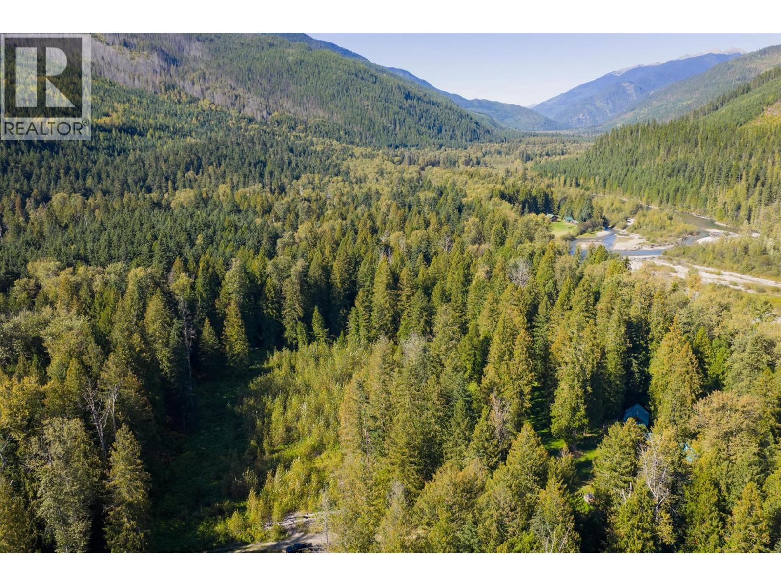 Block 5 Marquise Street, poplar creek, British Columbia