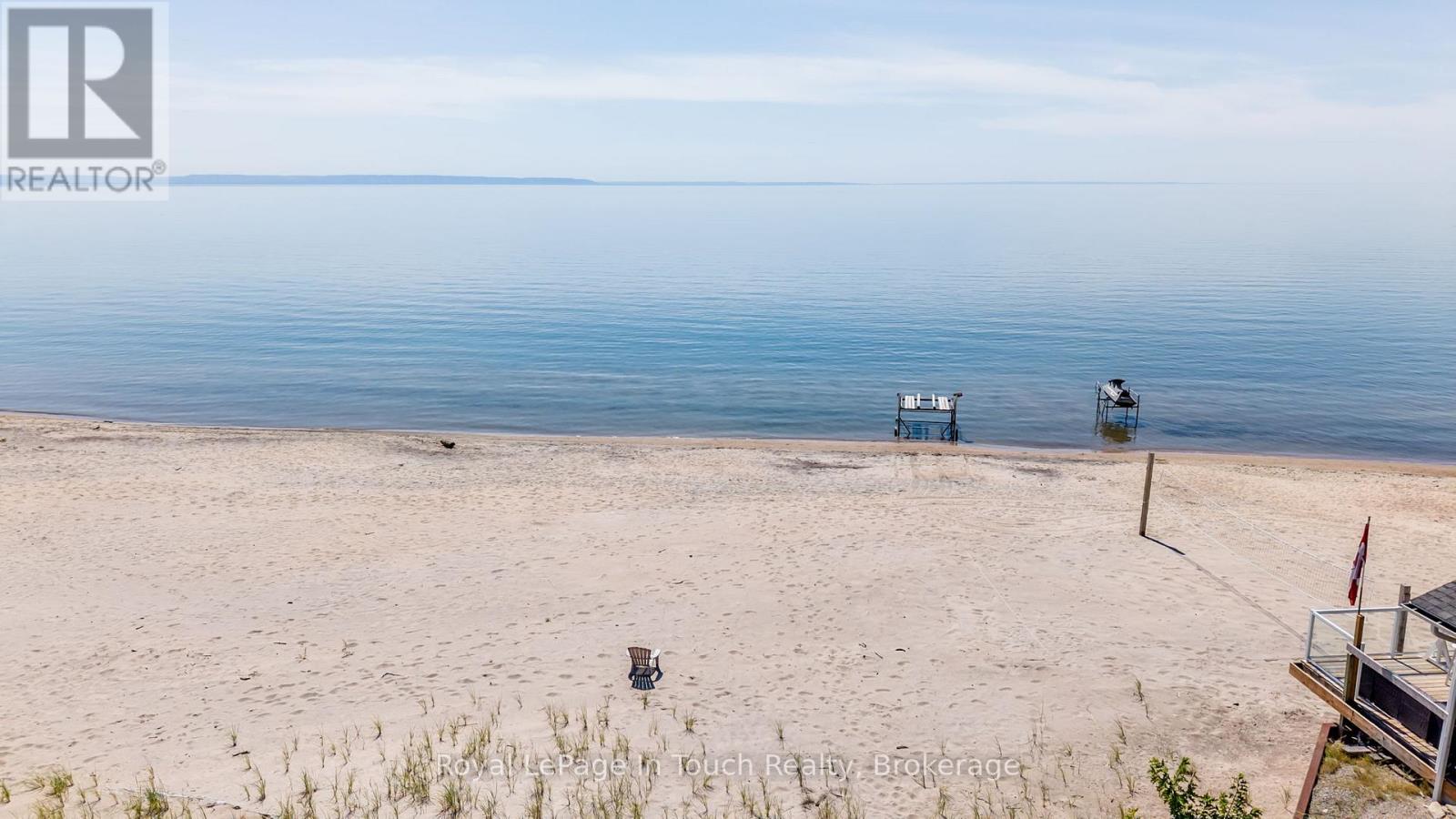 44 Tiny Beaches Road S, Tiny, Ontario  L0L 2J0 - Photo 18 - S12444342