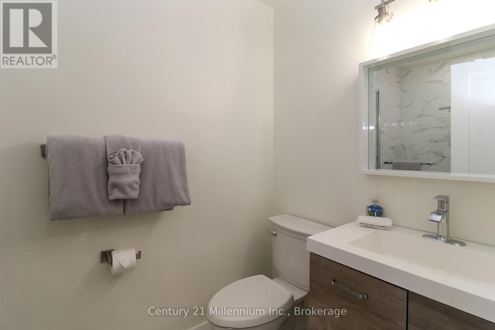 194 Escarpment Crescent, Collingwood, Ontario  L9Y 5B4 - Photo 16 - S12444343