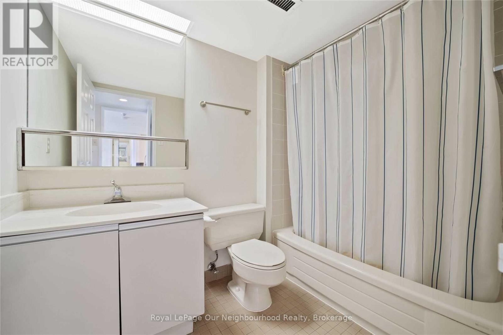 809 - 701 King Street W, Toronto, Ontario  M5V 2W7 - Photo 14 - C12444330