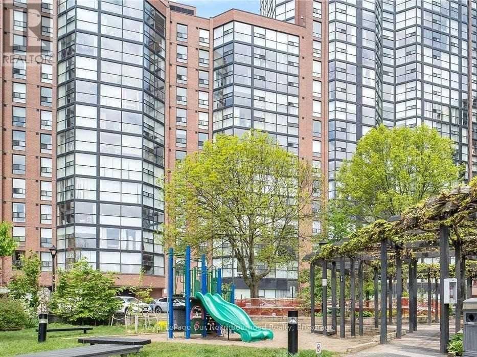 809 - 701 King Street W, Toronto, Ontario  M5V 2W7 - Photo 25 - C12444330