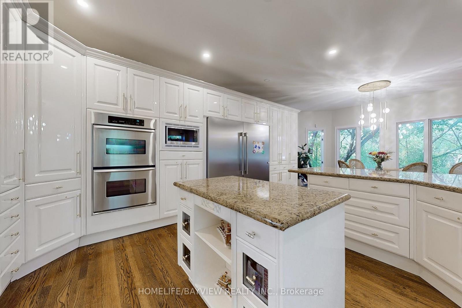 25 Willow Farm Lane, Aurora, Ontario  L4G 6K1 - Photo 17 - N12444185
