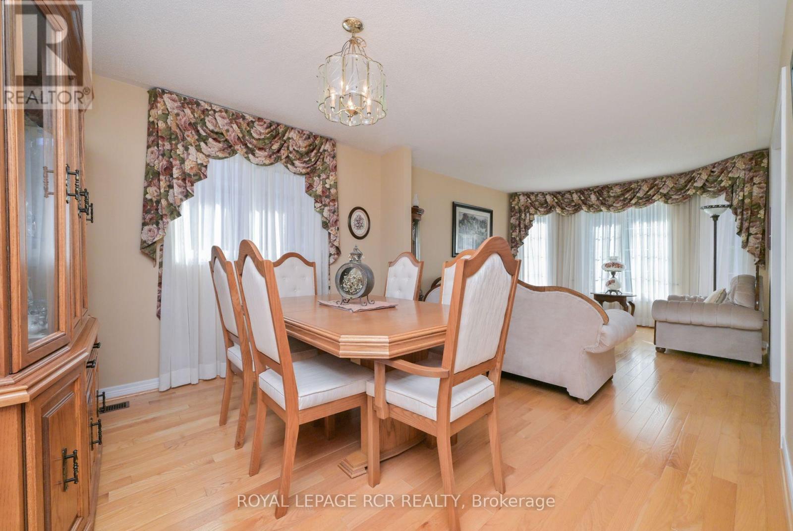 159 Bowerman Boulevard, New Tecumseth (Alliston), Ontario  L9R 1P1 - Photo 13 - N12444196