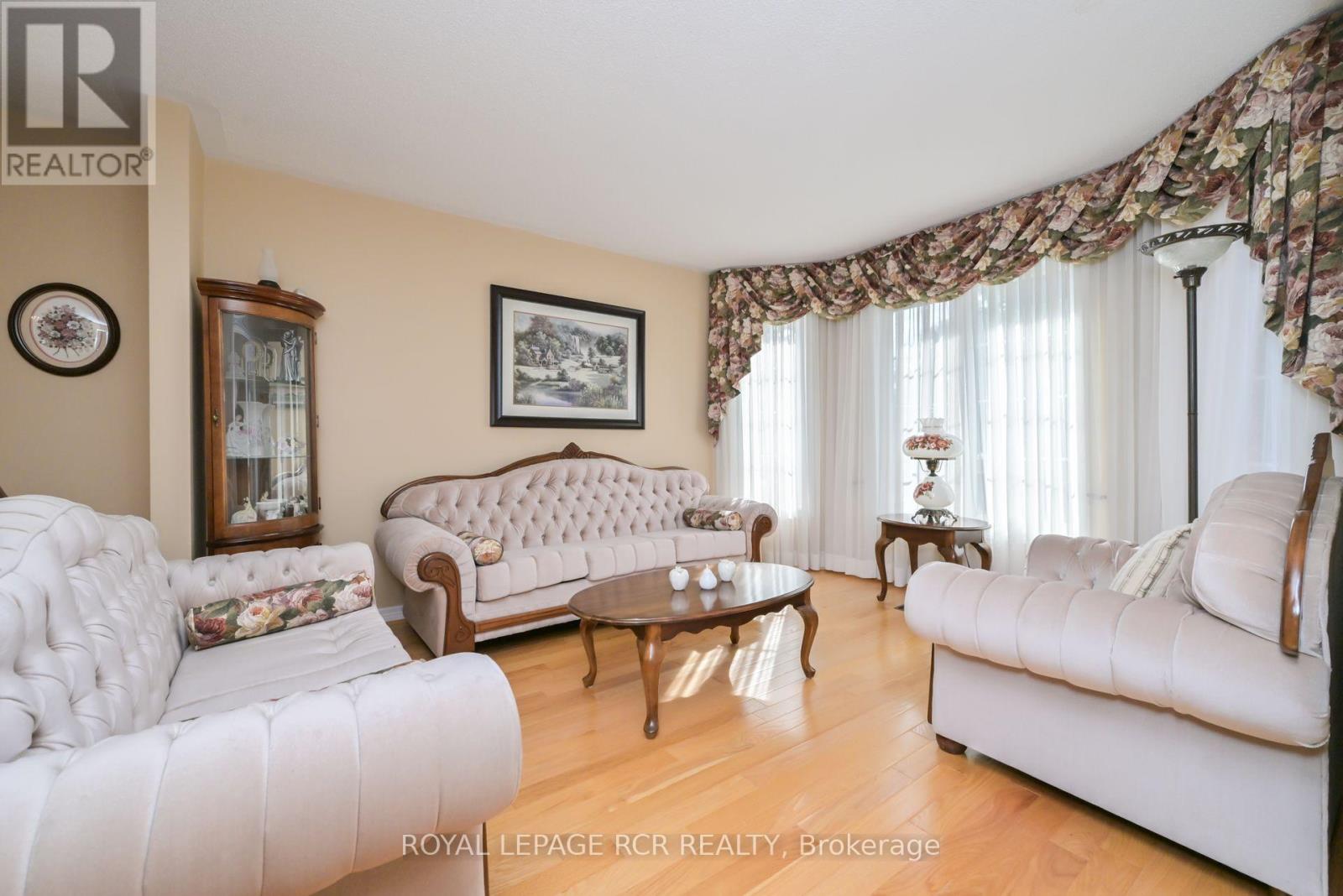 159 Bowerman Boulevard, New Tecumseth (Alliston), Ontario  L9R 1P1 - Photo 16 - N12444196
