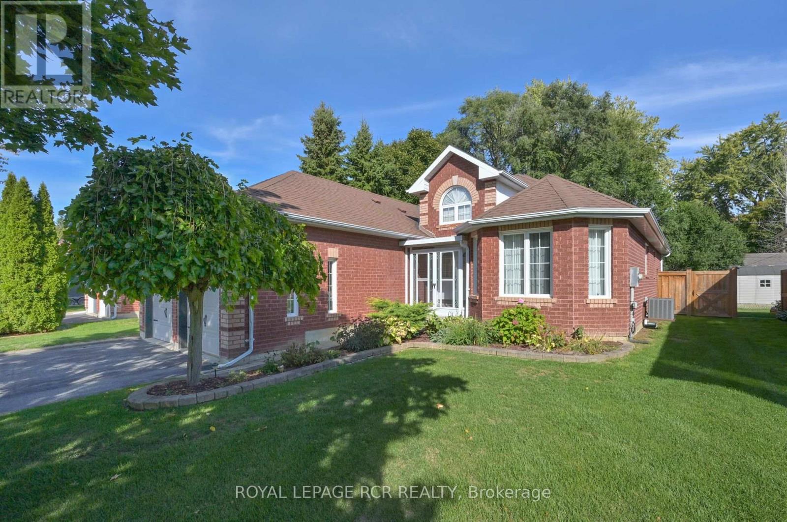 159 Bowerman Boulevard, New Tecumseth (Alliston), Ontario  L9R 1P1 - Photo 2 - N12444196