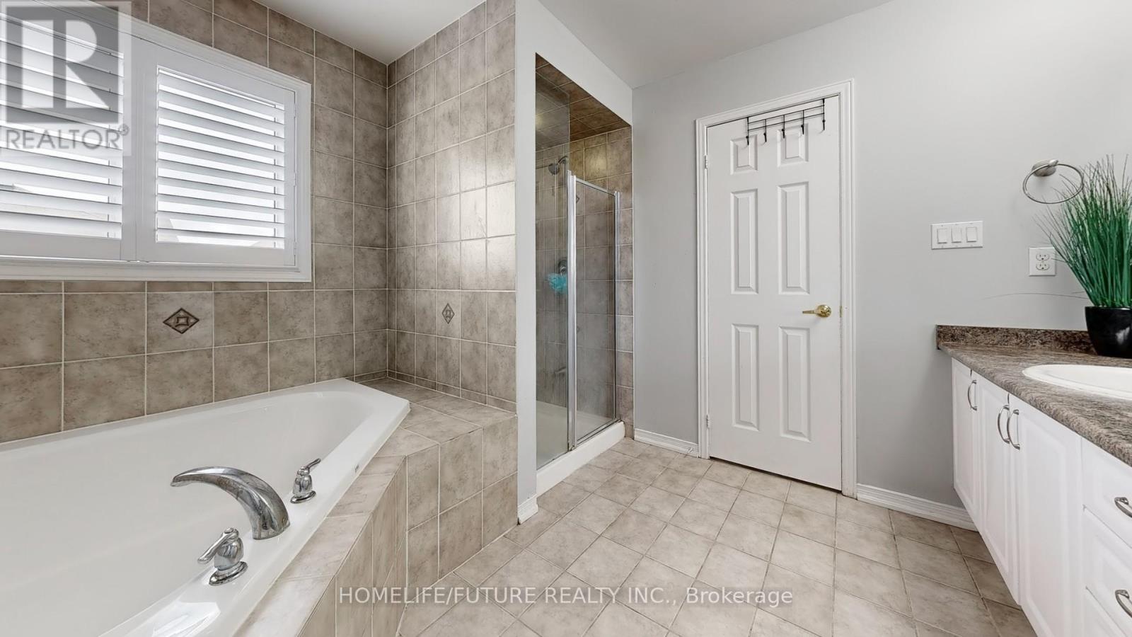 153 Jonas Millway, Whitchurch-Stouffville (Stouffville), Ontario  L4A 0M9 - Photo 29 - N12444212