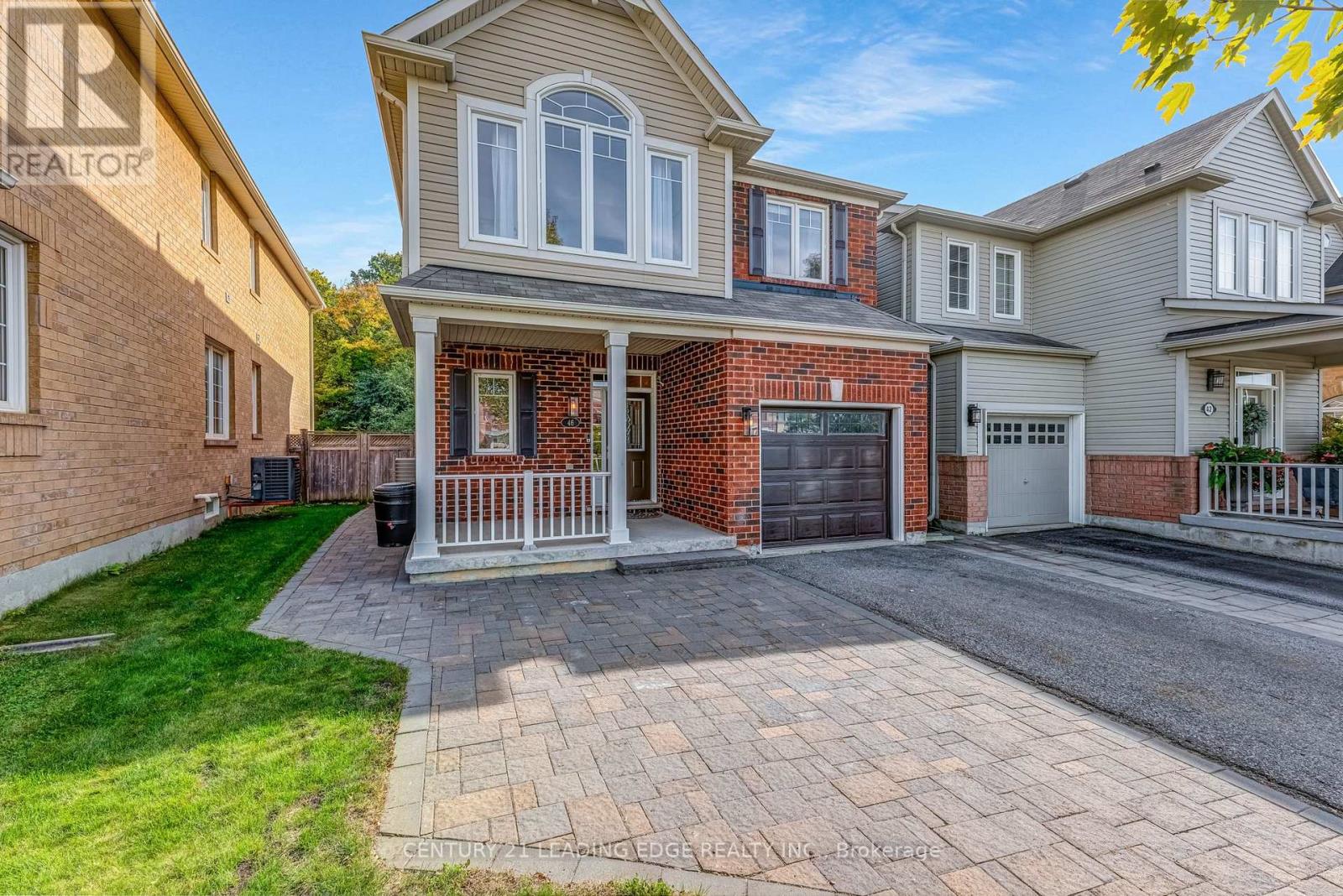 46 Elmeade Lane, Whitchurch-Stouffville (Stouffville), Ontario  L4A 0P6 - Photo 2 - N12444214