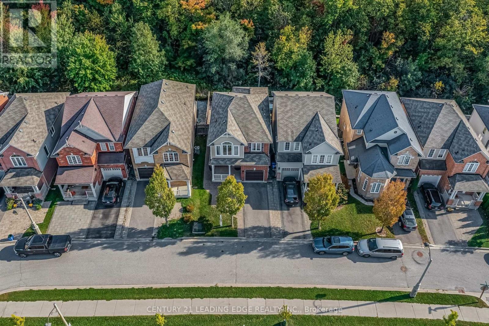 46 Elmeade Lane, Whitchurch-Stouffville (Stouffville), Ontario  L4A 0P6 - Photo 47 - N12444214