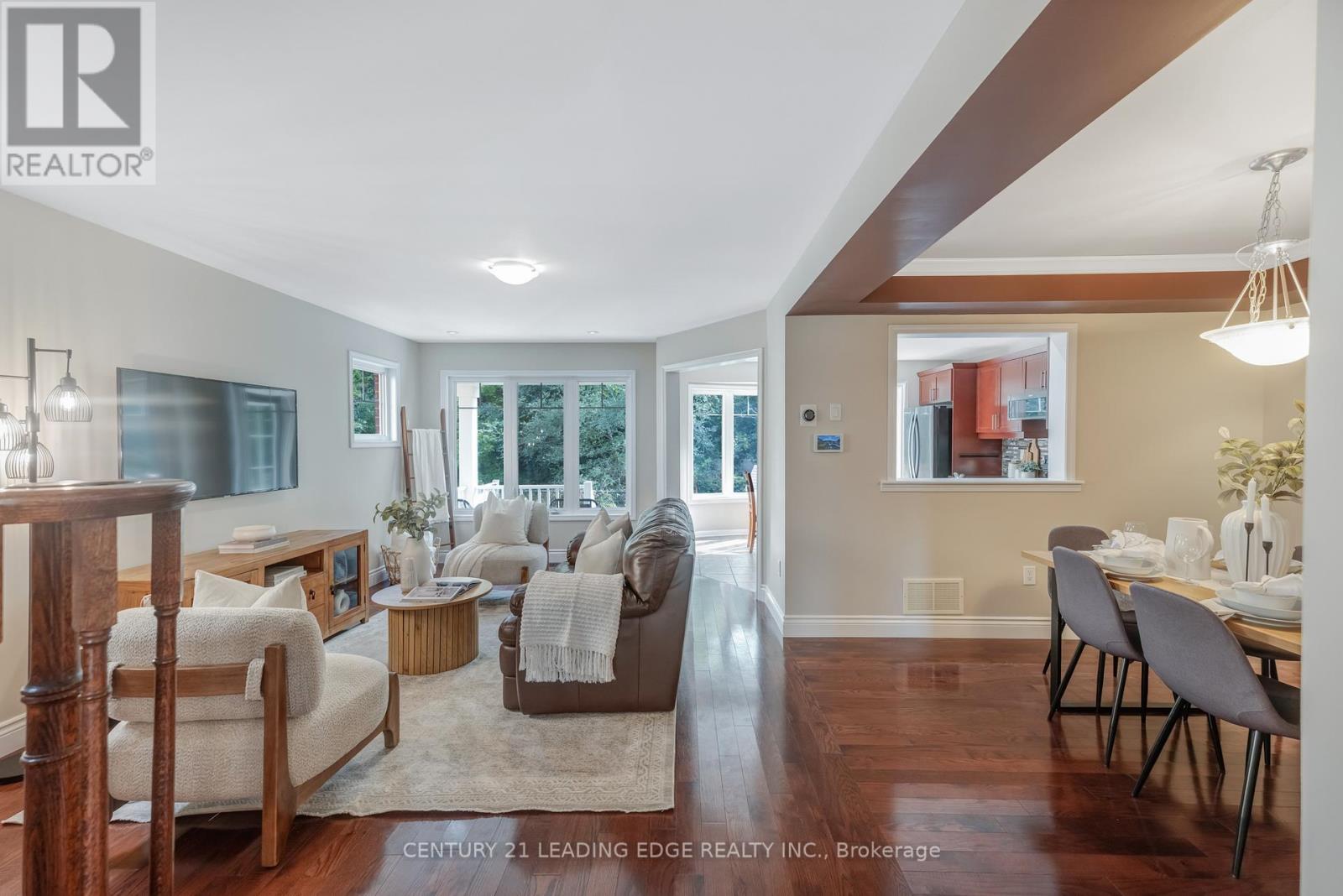46 Elmeade Lane, Whitchurch-Stouffville (Stouffville), Ontario  L4A 0P6 - Photo 6 - N12444214
