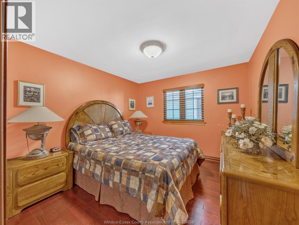 7465 Riverside, Windsor, Ontario  N8S 1C8 - Photo 24 - 25025210