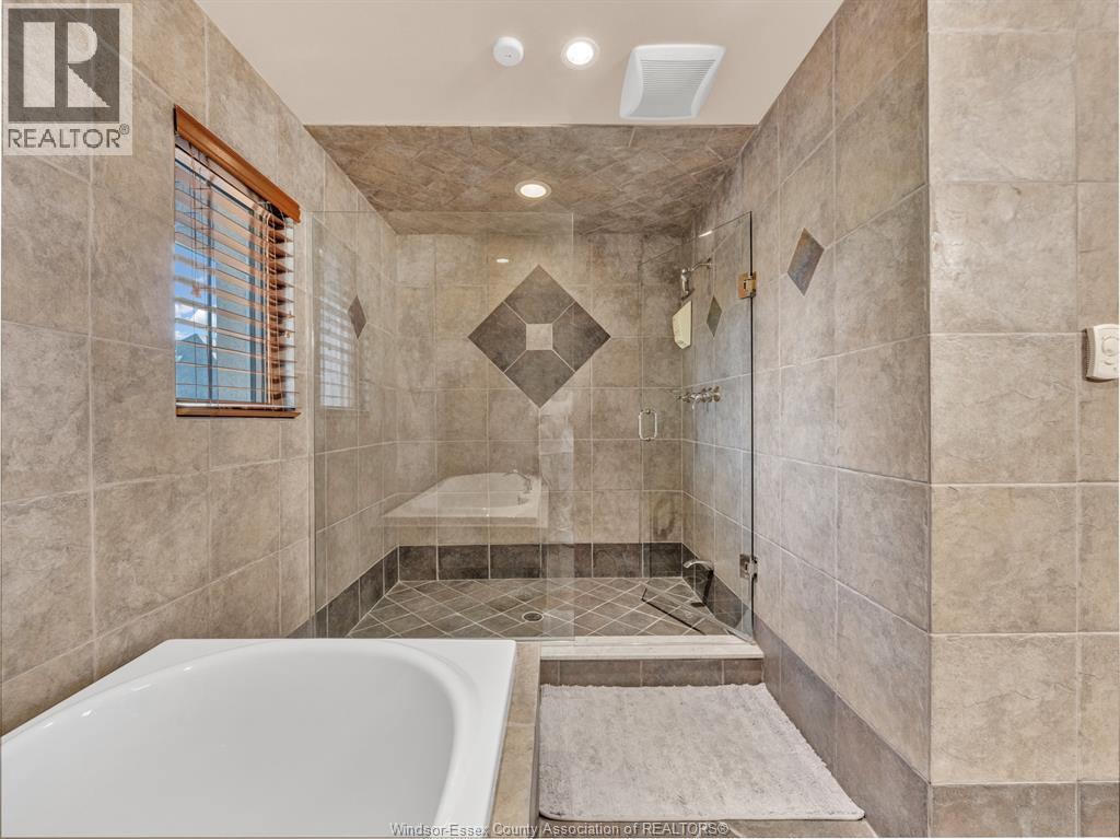 7465 Riverside, Windsor, Ontario  N8S 1C8 - Photo 27 - 25025210