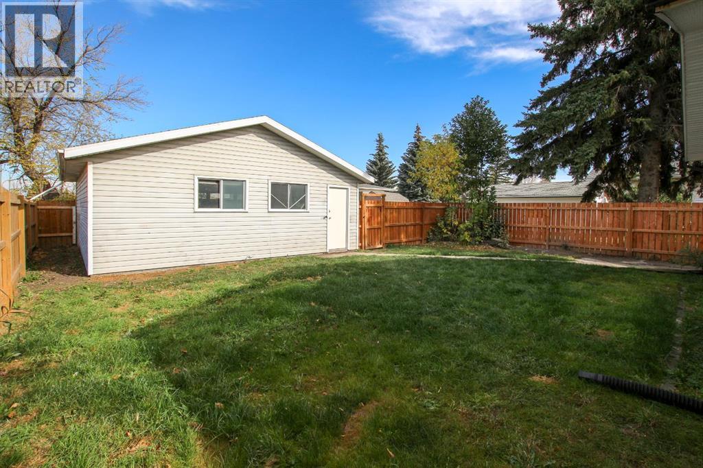 6318 Horn Street, Red Deer, Alberta  T4N 5M5 - Photo 43 - A2261795
