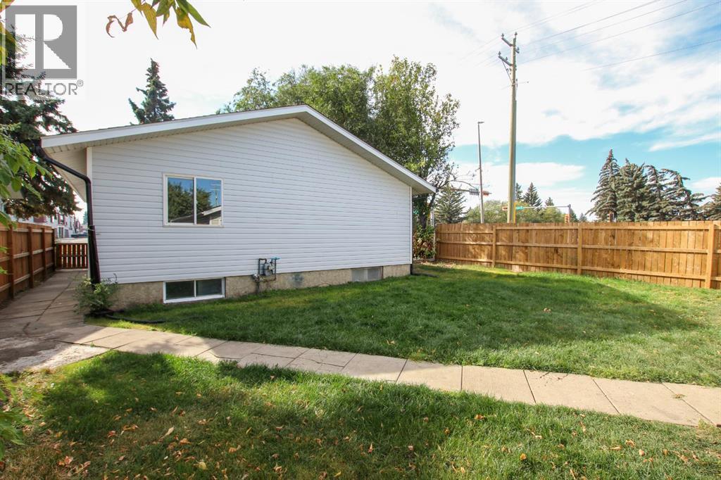 6318 Horn Street, Red Deer, Alberta  T4N 5M5 - Photo 41 - A2261795