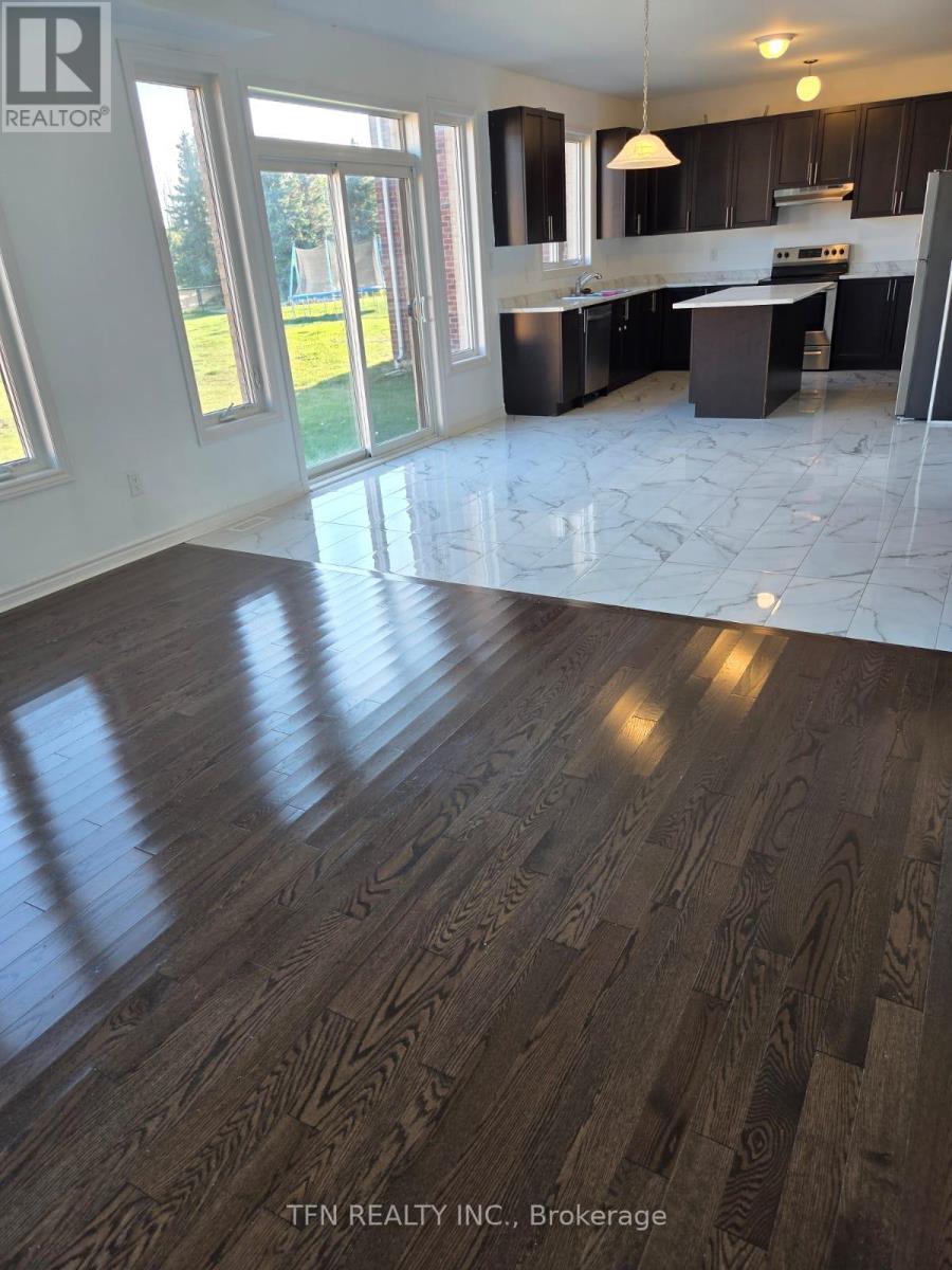 52 Tracey Lane, Collingwood, Ontario  L9Y 3L7 - Photo 13 - S12444186