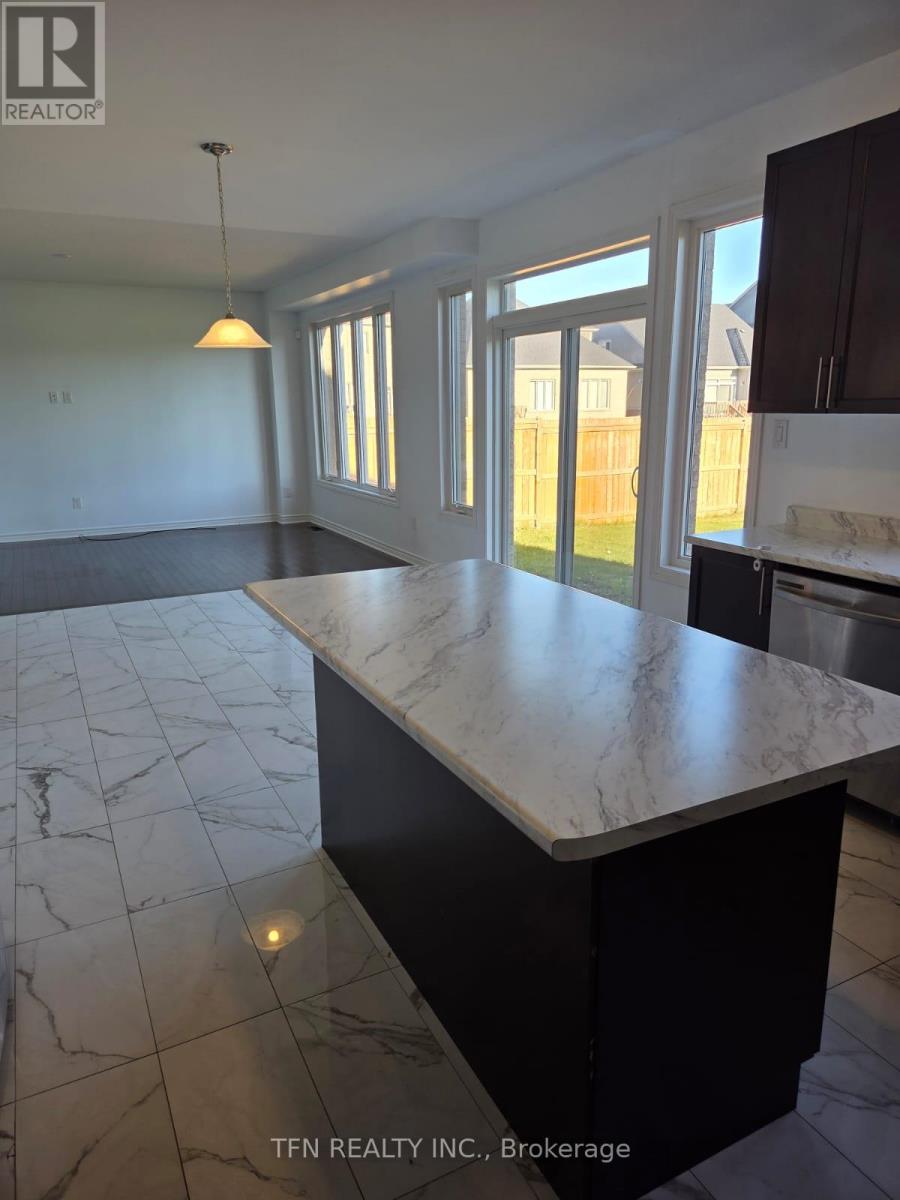 52 Tracey Lane, Collingwood, Ontario  L9Y 3L7 - Photo 14 - S12444186