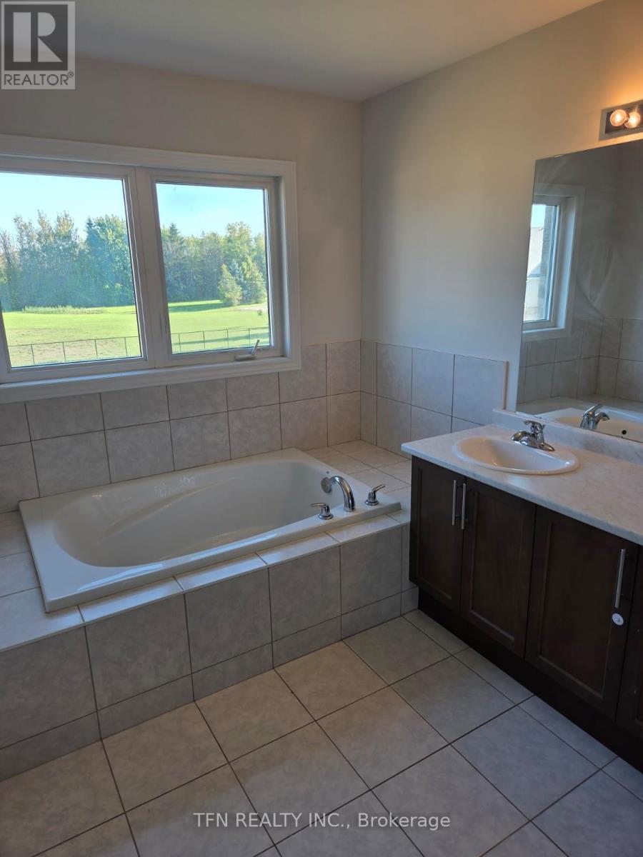 52 Tracey Lane, Collingwood, Ontario  L9Y 3L7 - Photo 20 - S12444186