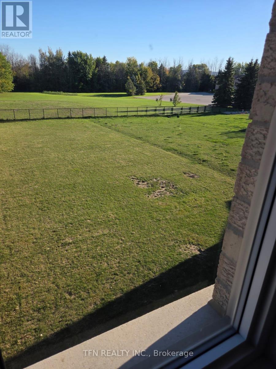 52 Tracey Lane, Collingwood, Ontario  L9Y 3L7 - Photo 7 - S12444186