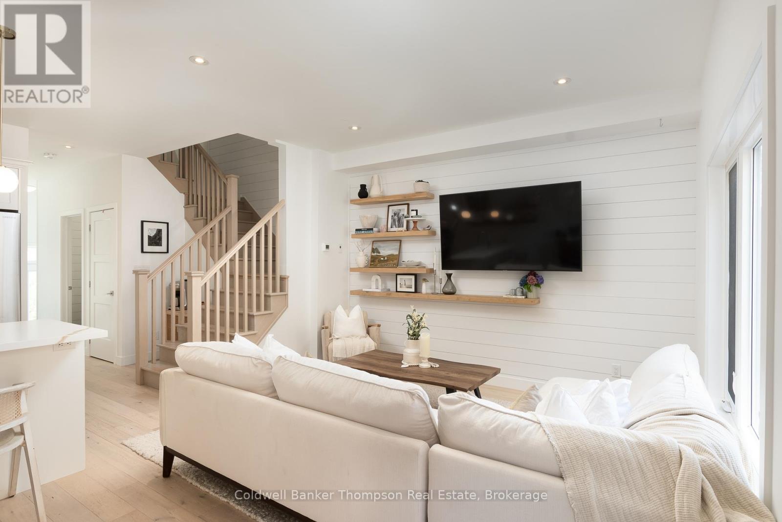 11 Cascade Lane, Huntsville, Ontario  P1H 1Y3 - Photo 13 - X12444223