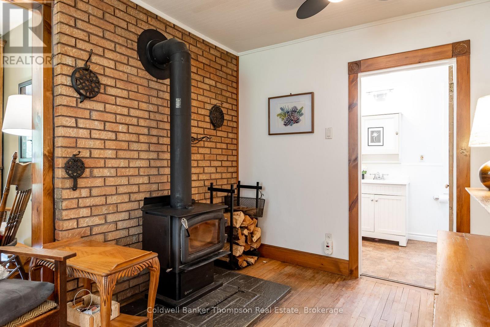 623 141 Highway, Huntsville, Ontario  P0B 1M0 - Photo 10 - X12444253