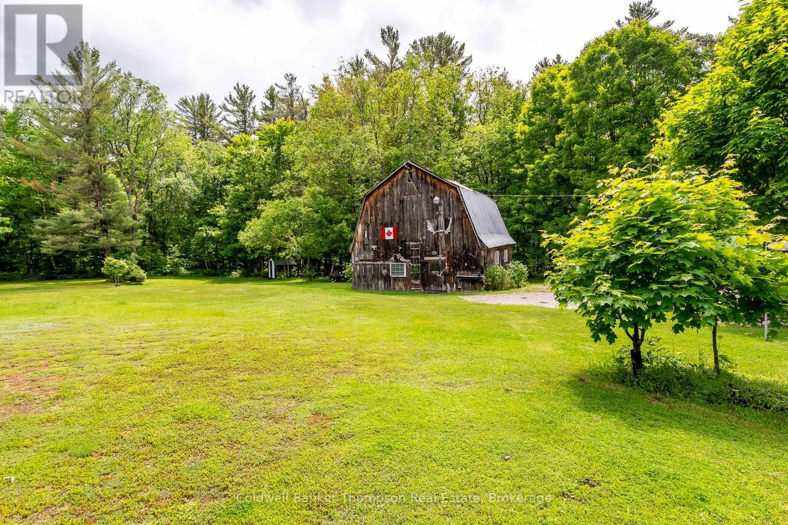 623 141 Highway, Huntsville, Ontario  P0B 1M0 - Photo 38 - X12444253