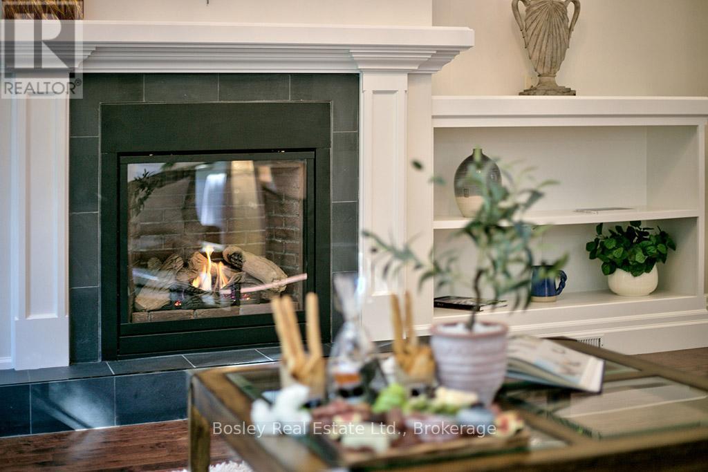 124 Landry Lane, Blue Mountains, Ontario  N0H 2P0 - Photo 9 - X12444280