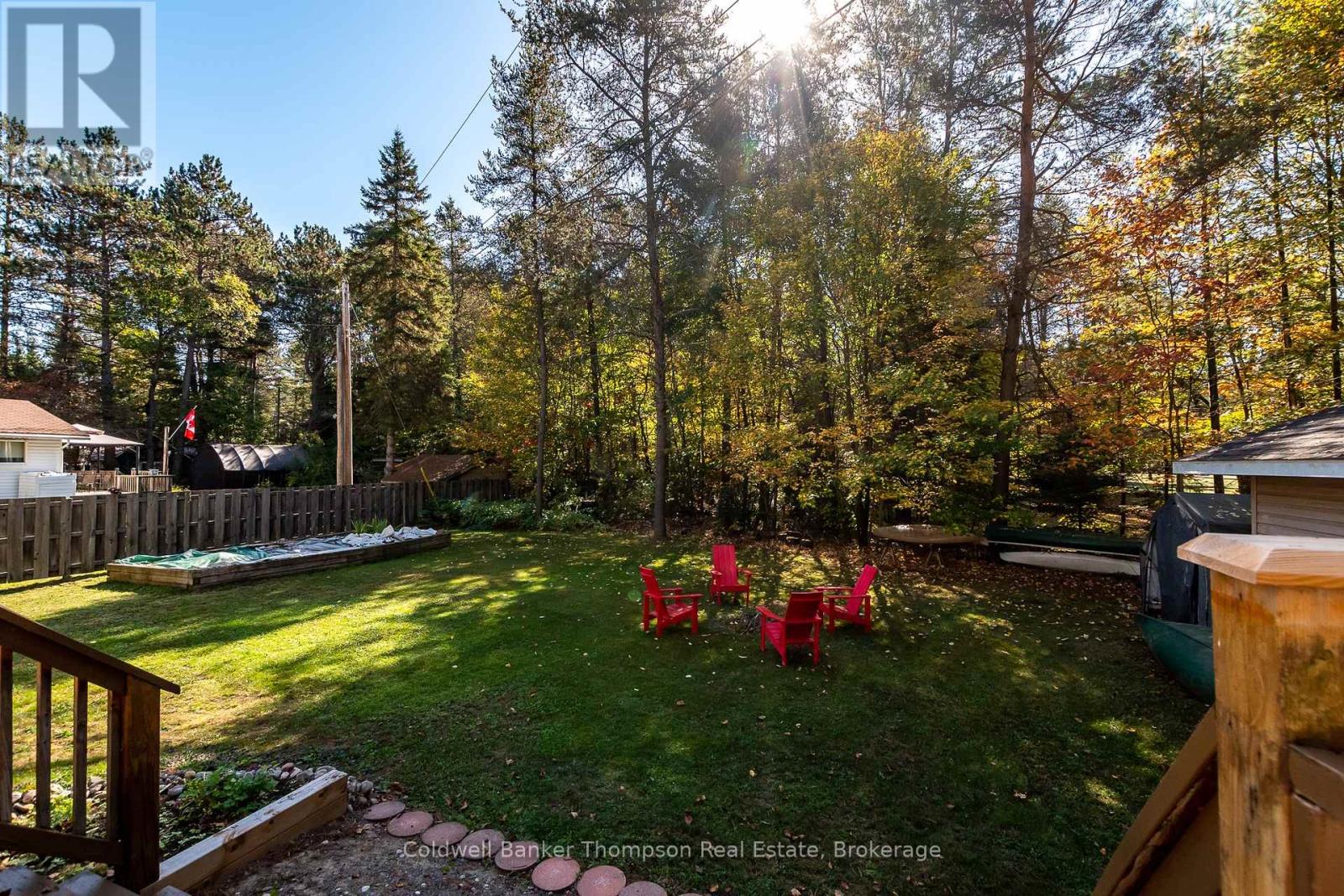 4237 Ravenscliffe Road, Huntsville, Ontario  P1H 2J2 - Photo 43 - X12444298