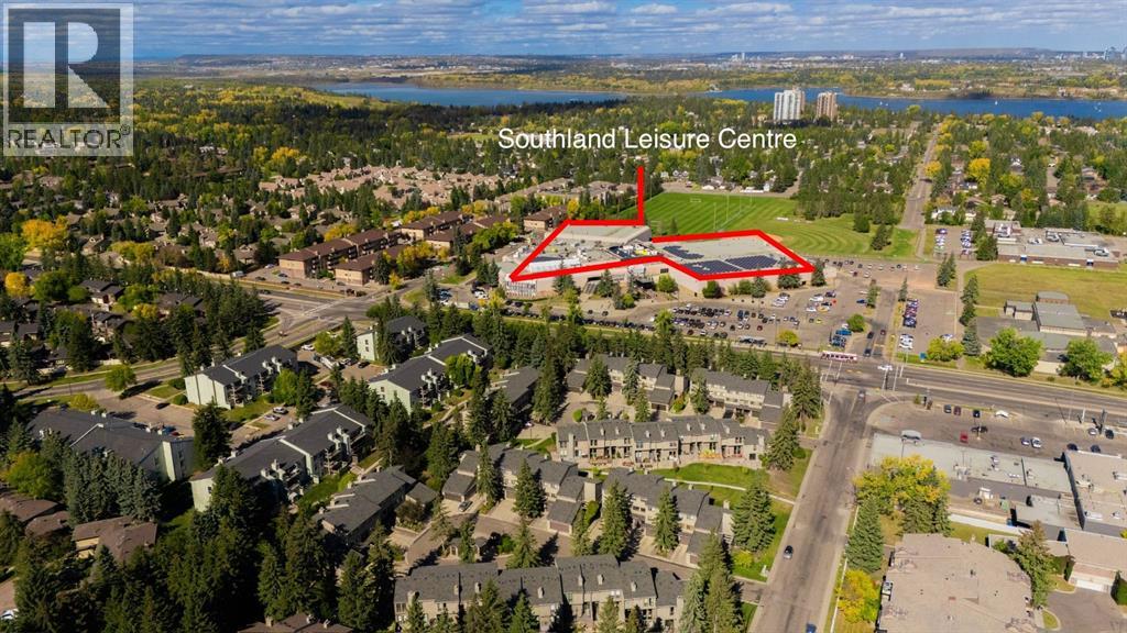 396 Brae Glen Crescent Sw, Calgary, Alberta  T2W 1B6 - Photo 44 - A2257317